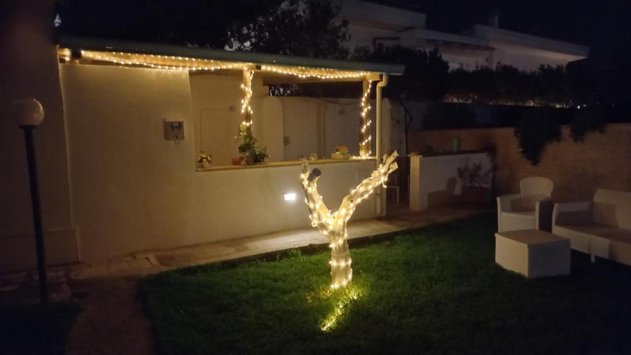 Villino Tronchetto Bianco Bed & Breakfast Mola di Bari Eksteriør bilde