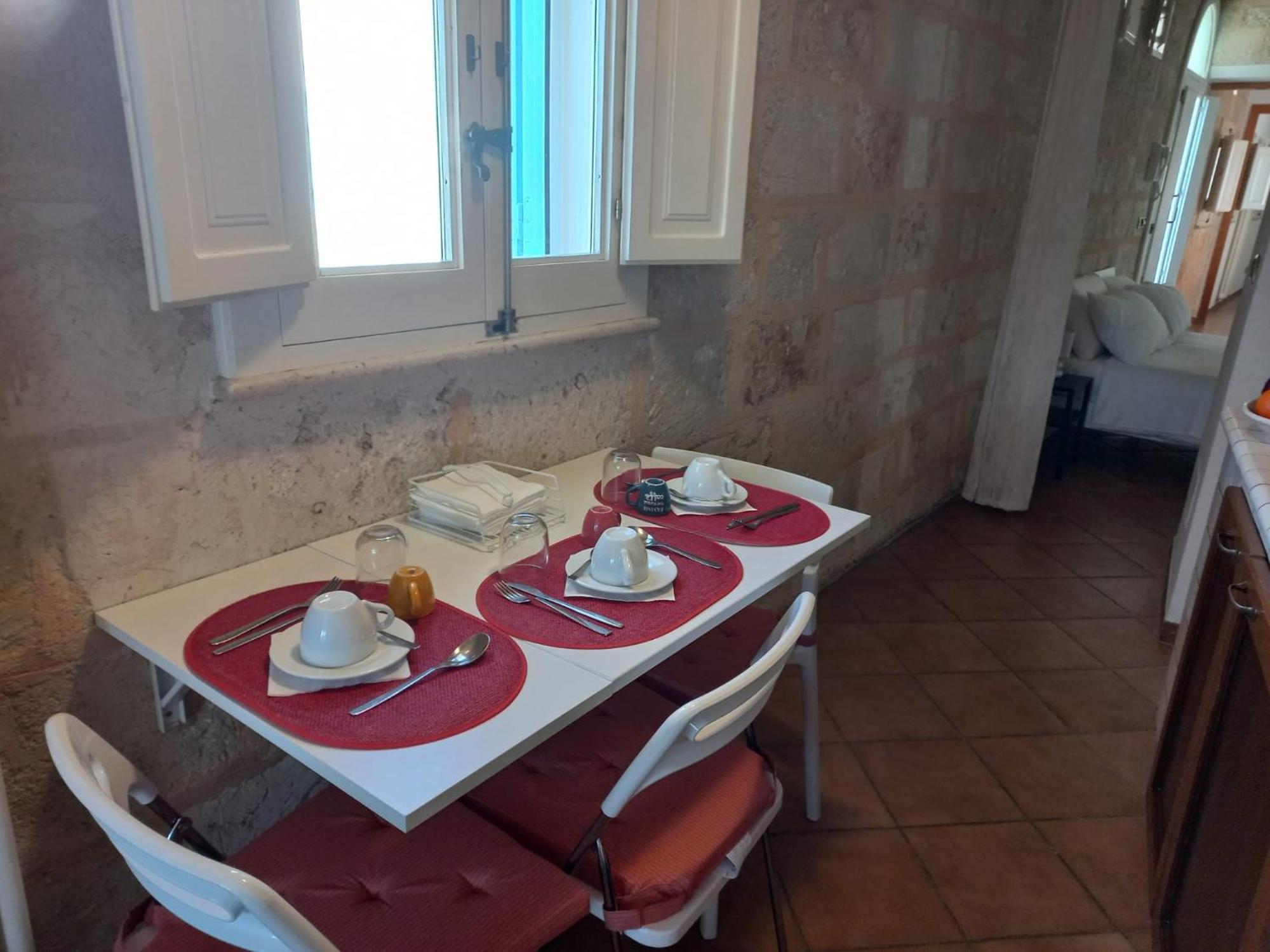Villino Tronchetto Bianco Bed & Breakfast Mola di Bari Eksteriør bilde
