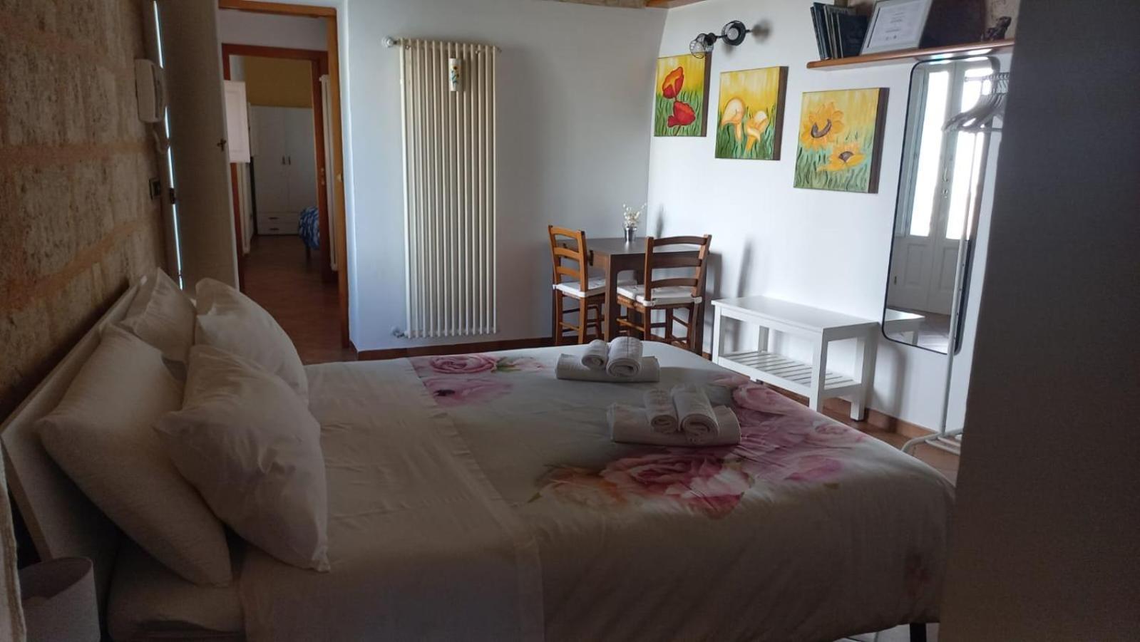 Villino Tronchetto Bianco Bed & Breakfast Mola di Bari Eksteriør bilde